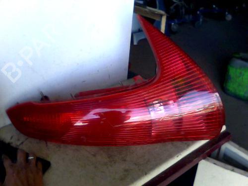 Used Right taillight PEUGEOT 206 SW (2E/K) 1.1 (60 hp) 26114646