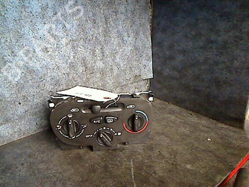 Commande Chauffage PEUGEOT 206 Hatchback (2A/C) 1.4 HDi eco 70 (68 hp) 26057649
