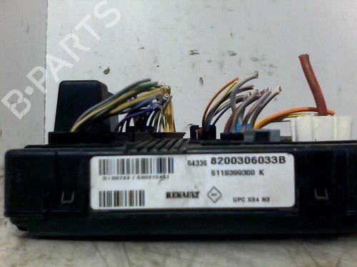 Fuse box RENAULT MEGANE II Estate (KM0/1_) 1.9 dCi (KMRG, KM1G, KM0G, KM2C) | BP26089882E1 
