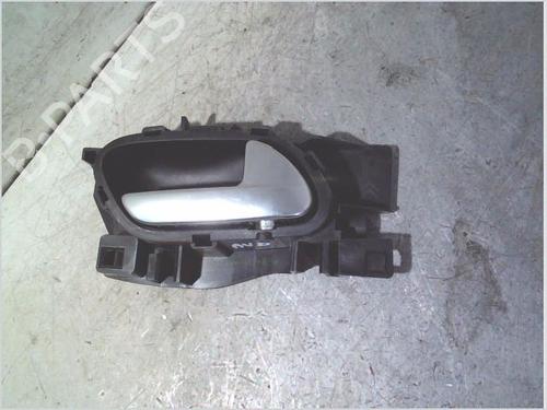 Used Front right interior door handle Front right interior door handle PEUGEOT 208 I (CA_, CC_) 1.4 HDi (68 hp) 40451209 40451209