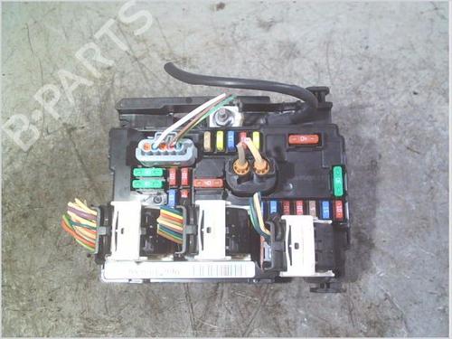 Fuse box CITROËN C3 II (SC_) 1.6 BlueHDi 75 | BP32337604E1