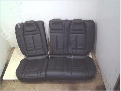 Used Rear seat Rear seat PEUGEOT 2008 I (CU_) 1.2 THP 110 / PureTech 110 (110 hp) 36071148 36071148