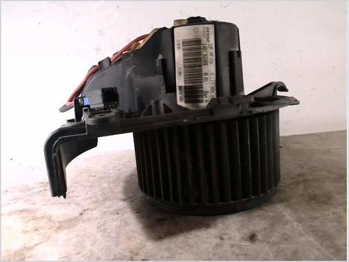 Used Heater blower motor PEUGEOT EXPERT Van (VF3A_, VF3U_, VF3X_) 1.6 HDi 90 16V (90 hp) 26117150