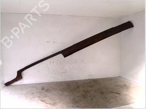 Tableau de bord AUDI A4 B6 Avant (8E5) 2.5 TDI (155 hp) 26105583