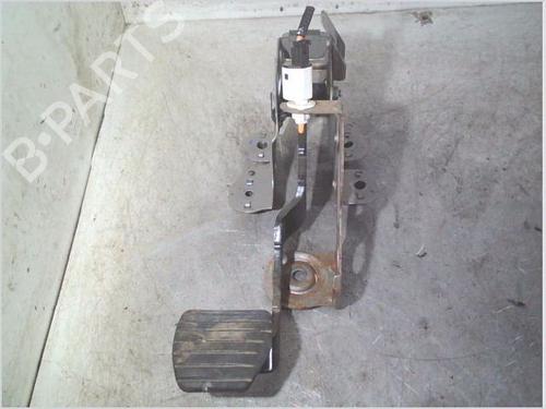 Used Break pedal Break pedal 38514655 38514655