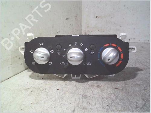 AC Styreenhet / Manøvreringsenhet RENAULT TWINGO II (CN0_) 1.2 16V (CN0K, CN0V, CN0A) (76 hp) 26119546