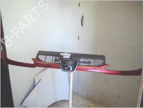 Grill PEUGEOT 206 Hatchback (2A/C) 1.9 D (69 hp) 27522346
