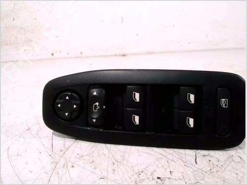 Switch PEUGEOT 208 I (CA_, CC_) 1.2 PureTech 82 | BP26108585I30