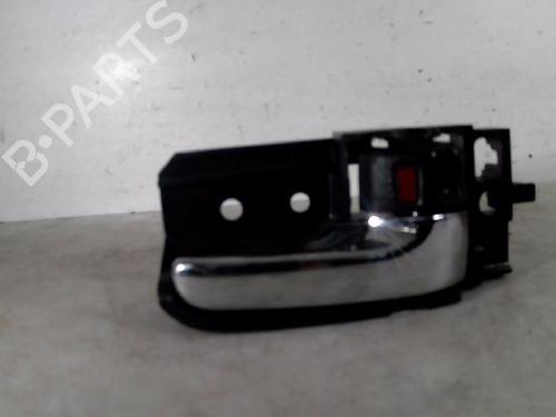 Used Front right interior door handle TOYOTA AVENSIS (_T25_) 2.0 D-4D (CDT250_, CDT250R) (116 hp) 26093403