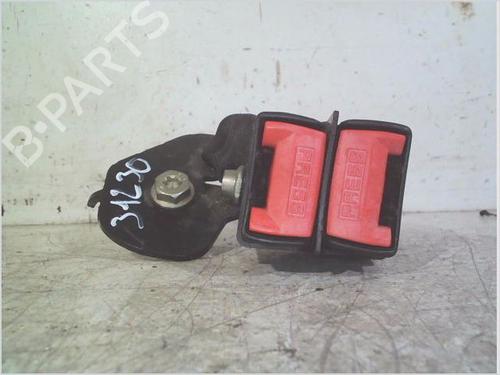 Fibbia della cintura di sicurezza RENAULT CLIO II (BB_, CB_) 1.5 dCi (B/C2J) (68 hp) 28479820