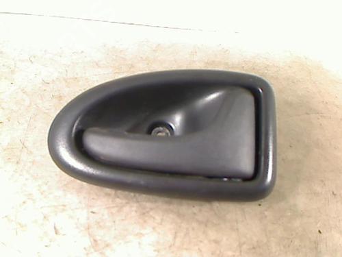 Used Front right interior door handle RENAULT CLIO II (BB_, CB_) 1.2 LPG (58 hp) 26084633
