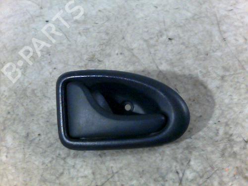 Used Front left interior door handle RENAULT MEGANE I (BA0/1_) 1.9 dTi (BA08, BA0N) (98 hp) 26070439