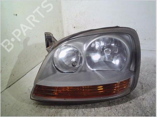 Used Left headlight NISSAN ALMERA TINO (V10) 2.2 dCi (115 hp) 26111802
