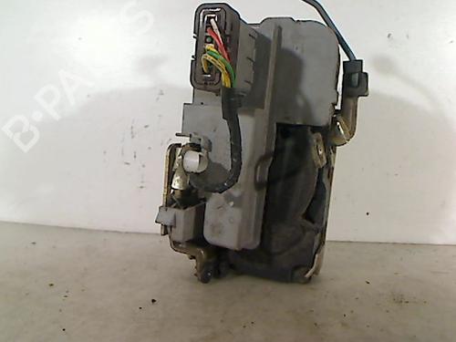 Used Front left lock PEUGEOT 306 Hatchback (7A, 7C, N3, N5) 2.0 HDI 90 (90 hp) 26068533