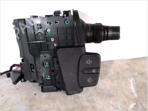 Used Switch RENAULT SCÉNIC II (JM0/1_) 1.5 dCi (JM1E, JM16) (106 hp) 26103695