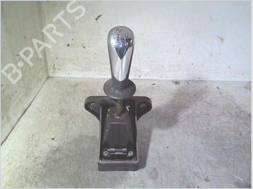 Used Shift knob Shift knob PEUGEOT 1007 (KM_) 1.6 16V (109 hp) 40047276 40047276