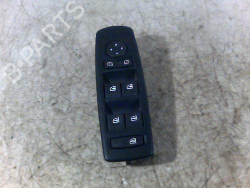 Used Switch RENAULT MEGANE III Hatchback (BZ0/1_, B3_) 1.5 dCi (106 hp) 26117686