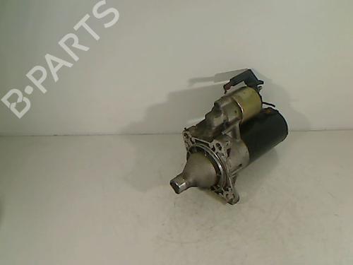 Used Starter CHRYSLER VOYAGER / GRAND VOYAGER III (GS_, NS_) 2.4 i (151 hp) 26084344