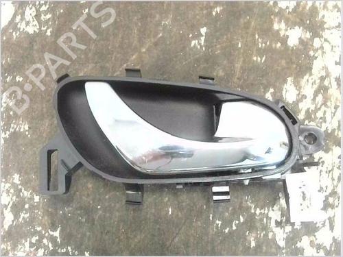 Used Front right interior door handle Front right interior door handle 37071118 37071118