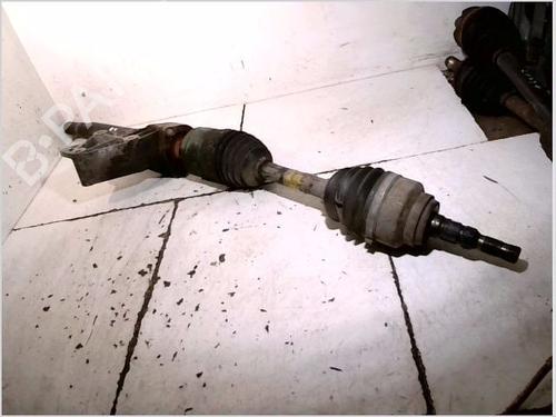 Used Right front driveshaft OPEL ZAFIRA A MPV (T98) 2.2 DTI 16V (F75) (125 hp) 26102564