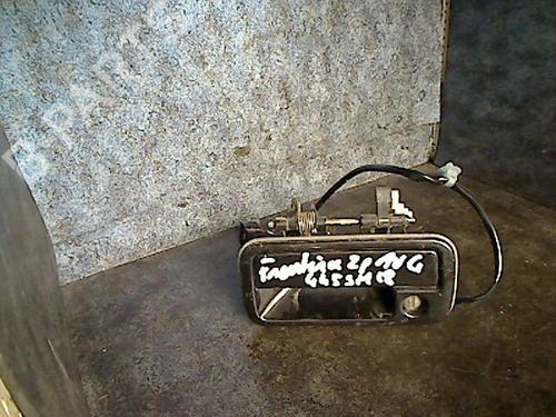 Maniglia esterna anteriore sinistra OPEL FRONTERA B (U99) 2.2 DTI (6B_ZC, 6B_VF, 6B_66, 6B_76) (116 hp) 26058517