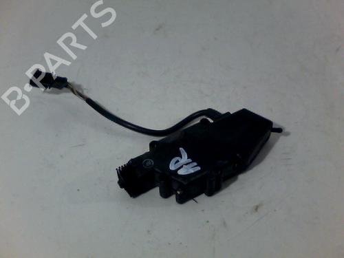 Used Electronic module VW TRANSPORTER T4 Bus (70B, 70C, 7DB, 7DK, 70J, 70K, 7DC, 7DJ) 2.4 D (78 hp) 29472321