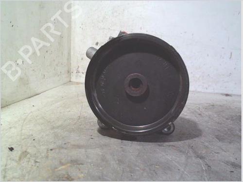 Used Steering pump Steering pump MERCEDES-BENZ VITO / MIXTO Van (W639) 120 CDI (639.601, 639.603, 639.605) (204 hp) 33656320 33656320