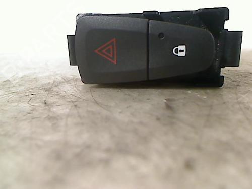 Advarselsbryter RENAULT MEGANE III Hatchback (BZ0/1_, B3_) 1.5 dCi (BZ09, BZ0D, BZ1W, BZ29, BZ14) (110 hp) 28323332