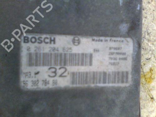 Used Engine control unit (ECU) CITROËN SAXO (S0, S1) 1.0 X (50 hp) 26062171