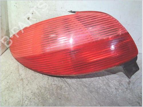 Venstre baglygte Venstre baglygte PEUGEOT 206 Hatchback (2A/C) 1.9 D (69 hp) 35813439 35813439