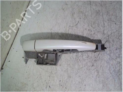 Used Rear left exterior door handle PEUGEOT 3008 I MPV (0U_) 1.6 HDi (114 hp) 26115359