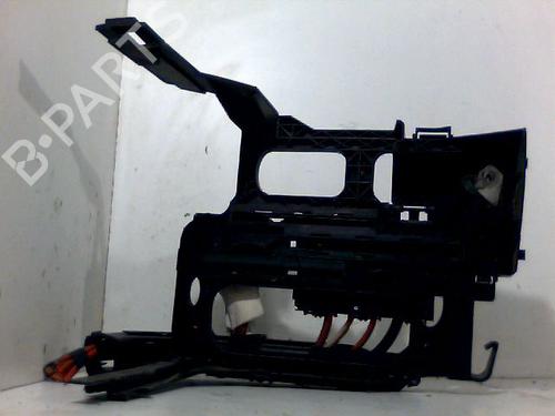 Fuse box VW POLO (9N_, 9A_) 1.2 | BP26076857E1 