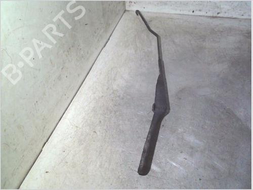 Used Front windshield wiper arm Front windshield wiper arm PEUGEOT PARTNER Box Body/MPV (5_, G_) 2.0 HDi (90 hp) 39855416 39855416