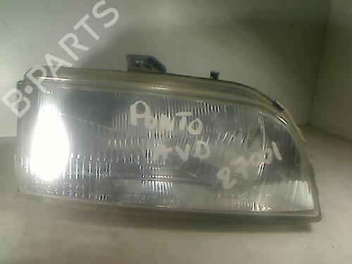Used Right headlight FIAT PUNTO (176_) 60 1.2 (58 hp) 26093679
