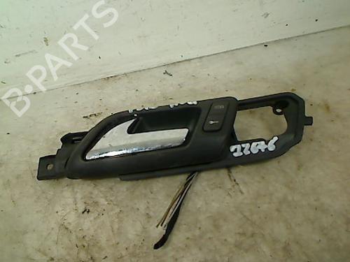 Used Front left interior door handle VW POLO (9N_, 9A_) 1.4 TDI (70 hp) 26072968
