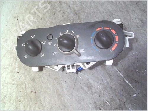 Used Climate control RENAULT TWINGO II (CN0_) 1.2 (CN0D) (58 hp) 28693329