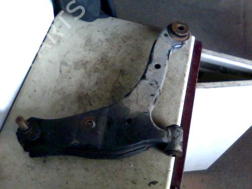 Used Right front suspension arm CHRYSLER PT CRUISER (PT_) 2.2 CRD (121 hp) 26117846