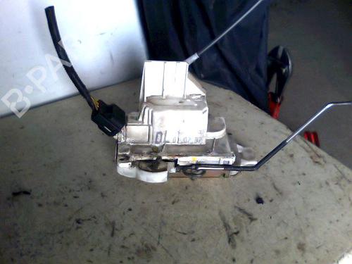 Used Front left lock FORD MONDEO II Turnier (BNP) 1.8 TD (90 hp) 28970927