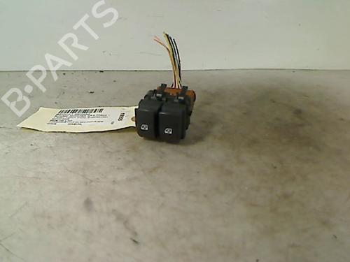 Used Switch RENAULT SCÉNIC II (JM0/1_) 1.9 dCi (JM0G, JM12, JM1G, JM2C) (120 hp) 26068374