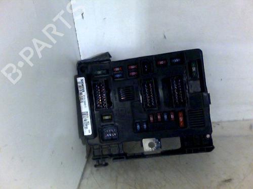 Used Fuse box CITROËN C3 I (FC_, FN_) 1.4 i Bivalent (73 hp) 26091179