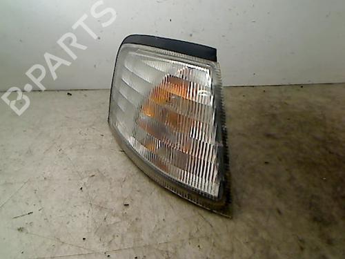 Used Right front indicator NISSAN PRIMERA Hatchback (P11) 2.0 TD (90 hp) 30320736
