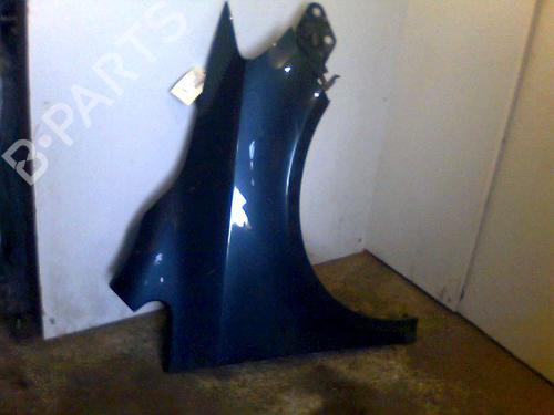 Używane Błotnik przedni prawy VW GOLF PLUS V (5M1, 521) 1.9 TDI (105 hp) 26073032