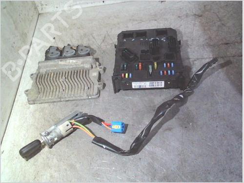 Used Engine control unit (ECU) Engine control unit (ECU) PEUGEOT 206 Hatchback (2A/C) 1.4 i (75 hp) 34376409 34376409