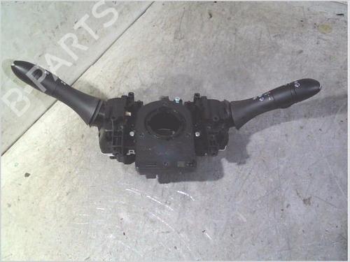 Used Steering column stalk Steering column stalk RENAULT KADJAR (HA_, HL_) 1.5 dCi 110 (HLA3) (110 hp) 40076737 40076737