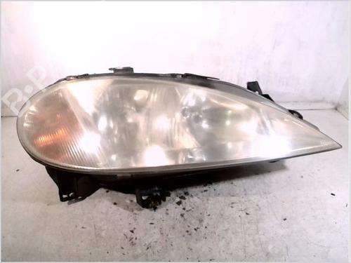 Used Right headlight RENAULT MEGANE I (BA0/1_) 1.9 dTi (BA1U) (80 hp) 26111499