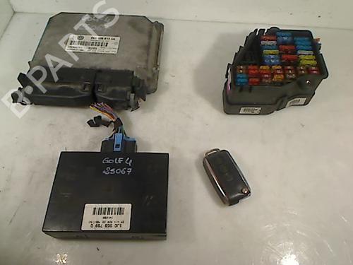 Calculateur moteur (ecu) Calculateur moteur (ecu) 37439351 37439351