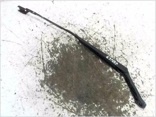 Used Front windshield wiper arm Front windshield wiper arm 37156272 37156272