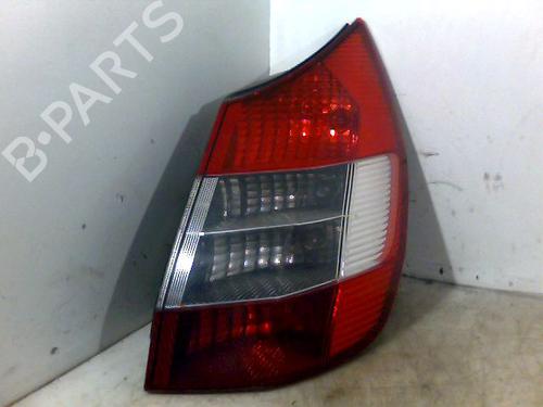 Used Right taillight RENAULT SCÉNIC II (JM0/1_) 1.9 dCi (JM14) (131 hp) 26072526
