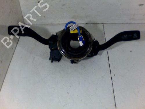 Used Steering column stalk AUDI A4 B6 (8E2) 1.9 TDI (130 hp) 26072059