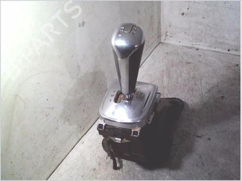 Manete velocidades Manete velocidades PEUGEOT 2008 I (CU_) 1.2 VTi (82 hp) 34508850 34508850